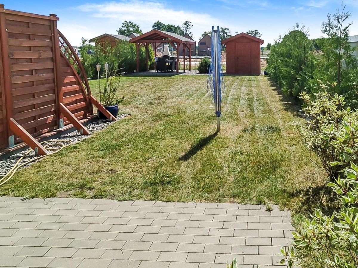 Haus Nathalie Villa Trzęsacz Buitenkant foto